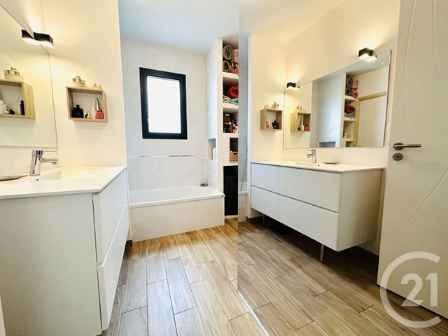 maison à vendre - 6 pièces - 130.0 m2 - TREILLIERES - 44 - PAYS-DE-LOIRE - Century 21 A.B.E.