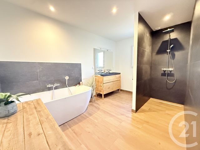 maison à vendre - 8 pièces - 195.0 m2 - TREILLIERES - 44 - PAYS-DE-LOIRE - Century 21 A.B.E.