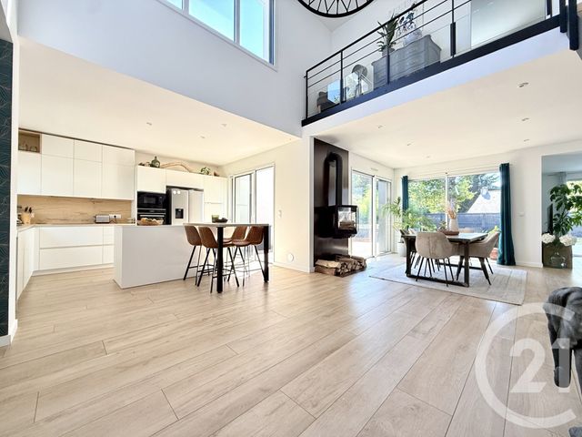 maison à vendre - 8 pièces - 195.0 m2 - TREILLIERES - 44 - PAYS-DE-LOIRE - Century 21 A.B.E.