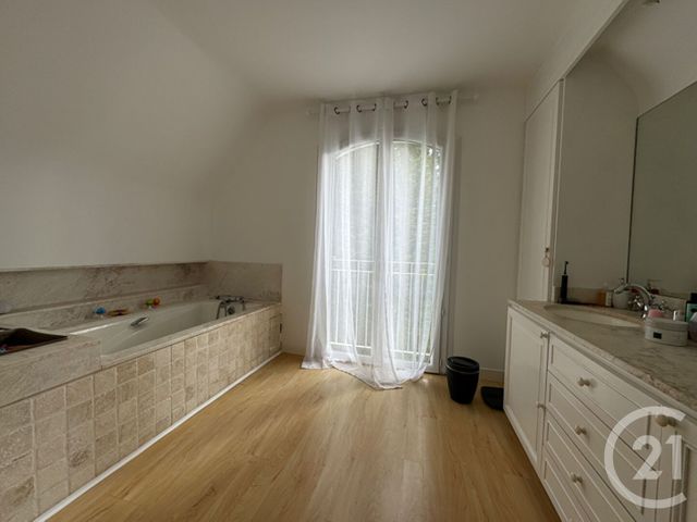 maison à vendre - 6 pièces - 165.0 m2 - SAUTRON - 44 - PAYS-DE-LOIRE - Century 21 A.B.E.