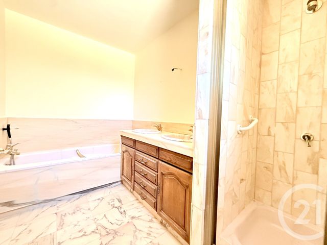 maison à vendre - 5 pièces - 135.0 m2 - ORVAULT - 44 - PAYS-DE-LOIRE - Century 21 A.B.E.