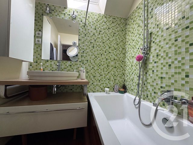 Appartement à vendre - 6 pièces - 145.0 m2 - LA CHAPELLE SUR ERDRE - 44 - PAYS-DE-LOIRE - Century 21 A.B.E.