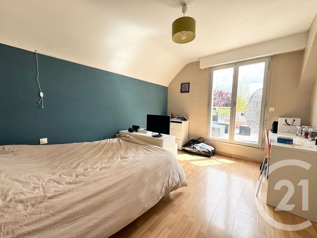 Appartement à vendre - 6 pièces - 145.0 m2 - LA CHAPELLE SUR ERDRE - 44 - PAYS-DE-LOIRE - Century 21 A.B.E.