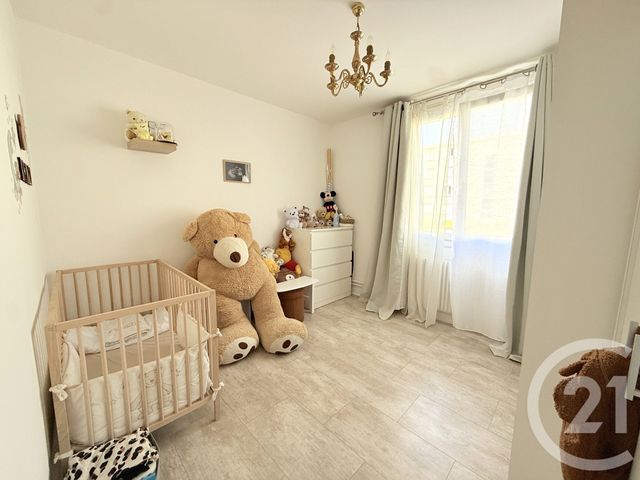 Appartement F3 à vendre - 3 pièces - 67.82 m2 - ORVAULT - 44 - PAYS-DE-LOIRE - Century 21 A.B.E.