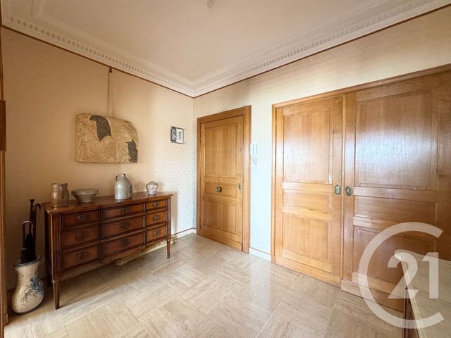 Appartement T4 à vendre - 4 pièces - 92.0 m2 - ST SEBASTIEN SUR LOIRE - 44 - PAYS-DE-LOIRE - Century 21 A.B.E.