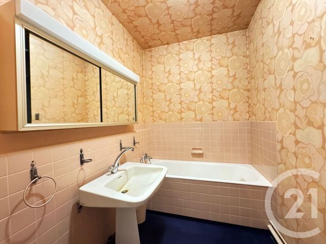 Appartement T4 à vendre - 4 pièces - 92.0 m2 - ST SEBASTIEN SUR LOIRE - 44 - PAYS-DE-LOIRE - Century 21 A.B.E.