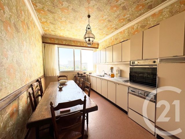 Appartement T4 à vendre - 4 pièces - 92.0 m2 - ST SEBASTIEN SUR LOIRE - 44 - PAYS-DE-LOIRE - Century 21 A.B.E.