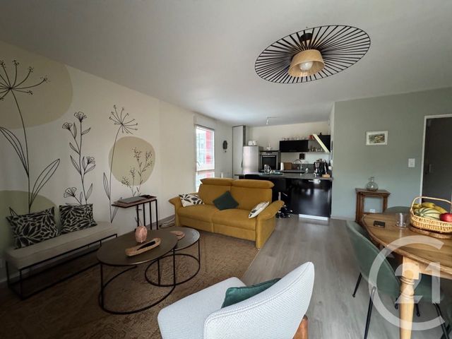 Appartement T4 à vendre - 4 pièces - 70.0 m2 - SAUTRON - 44 - PAYS-DE-LOIRE - Century 21 A.B.E.