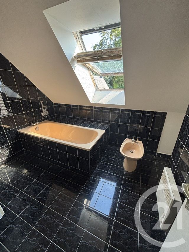 maison à vendre - 6 pièces - 143.74 m2 - SUCE SUR ERDRE - 44 - PAYS-DE-LOIRE - Century 21 A.B.E.