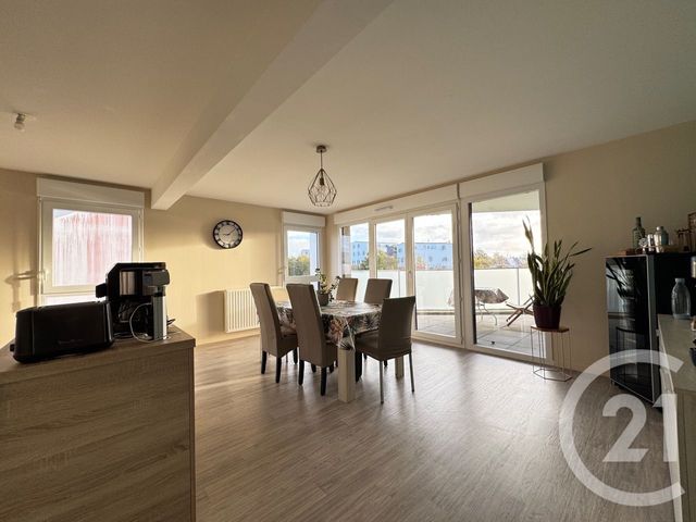 Appartement à vendre - 4 pièces - 75.69 m2 - COUERON - 44 - PAYS-DE-LOIRE - Century 21 A.B.E.