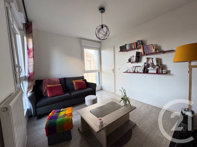 Appartement à vendre - 4 pièces - 75.69 m2 - COUERON - 44 - PAYS-DE-LOIRE - Century 21 A.B.E.