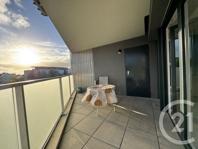 Appartement à vendre - 4 pièces - 75.69 m2 - COUERON - 44 - PAYS-DE-LOIRE - Century 21 A.B.E.