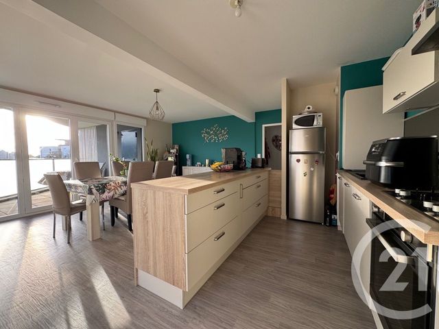 Appartement à vendre - 4 pièces - 75.69 m2 - COUERON - 44 - PAYS-DE-LOIRE - Century 21 A.B.E.