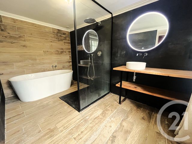 maison à vendre - 6 pièces - 165.63 m2 - ST ETIENNE DE MONTLUC - 44 - PAYS-DE-LOIRE - Century 21 A.B.E.