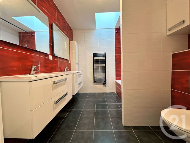 maison à vendre - 7 pièces - 162.0 m2 - TREILLIERES - 44 - PAYS-DE-LOIRE - Century 21 A.B.E.