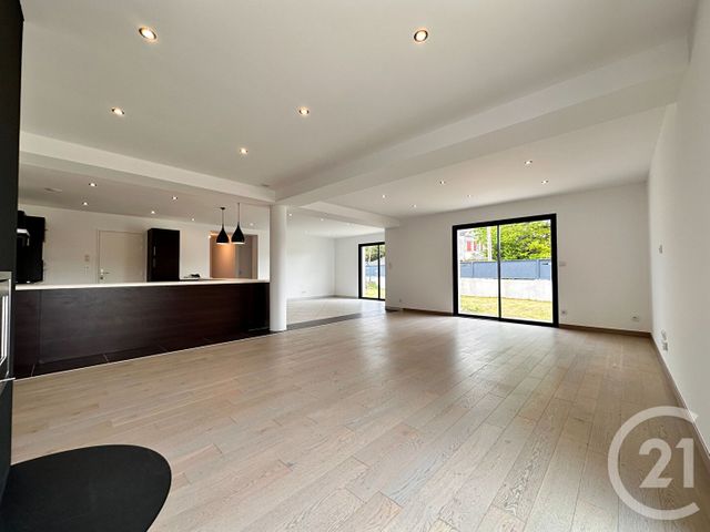 maison à vendre - 7 pièces - 162.0 m2 - TREILLIERES - 44 - PAYS-DE-LOIRE - Century 21 A.B.E.