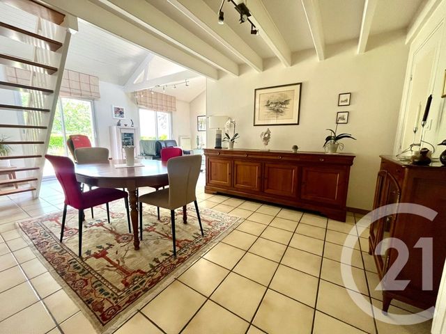 maison à vendre - 6 pièces - 131.0 m2 - ORVAULT - 44 - PAYS-DE-LOIRE - Century 21 A.B.E.