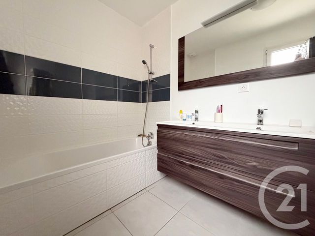 maison à vendre - 5 pièces - 109.0 m2 - TREILLIERES - 44 - PAYS-DE-LOIRE - Century 21 A.B.E.