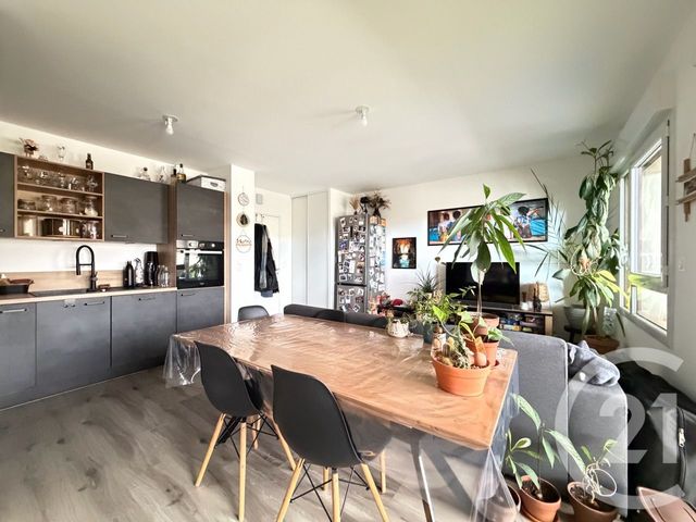 Appartement à vendre - 2 pièces - 44.0 m2 - LA CHAPELLE SUR ERDRE - 44 - PAYS-DE-LOIRE - Century 21 A.B.E.