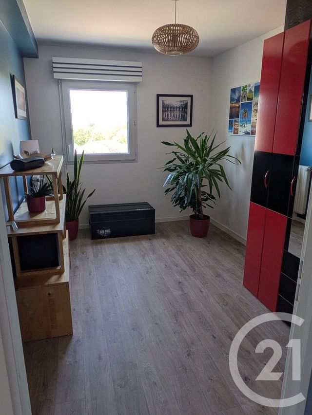 Appartement T3 à vendre - 3 pièces - 60.04 m2 - ST HERBLAIN - 44 - PAYS-DE-LOIRE - Century 21 A.B.E.