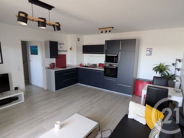 Appartement T3 à vendre - 3 pièces - 60.04 m2 - ST HERBLAIN - 44 - PAYS-DE-LOIRE - Century 21 A.B.E.