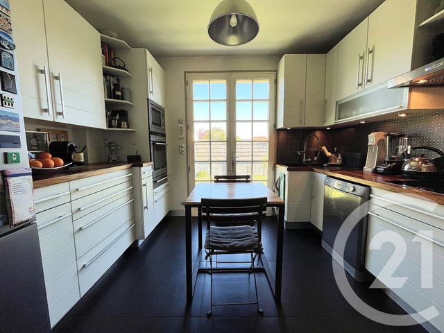 maison à vendre - 7 pièces - 172.84 m2 - ST SEBASTIEN SUR LOIRE - 44 - PAYS-DE-LOIRE - Century 21 A.B.E.