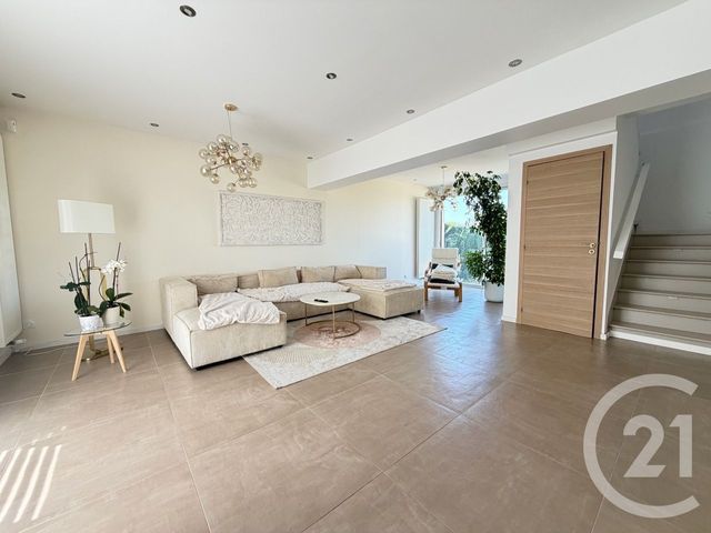 maison à vendre - 6 pièces - 150.0 m2 - BOUGUENAIS - 44 - PAYS-DE-LOIRE - Century 21 A.B.E.