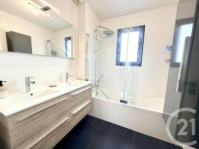 maison à vendre - 7 pièces - 151.69 m2 - ST HERBLAIN - 44 - PAYS-DE-LOIRE - Century 21 A.B.E.
