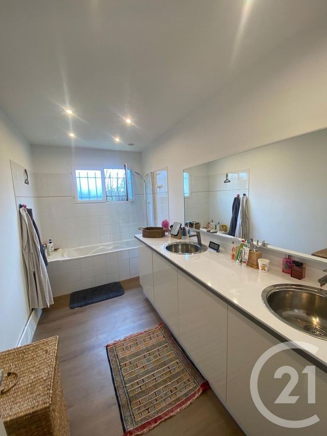 maison à vendre - 7 pièces - 180.0 m2 - TREILLIERES - 44 - PAYS-DE-LOIRE - Century 21 A.B.E.